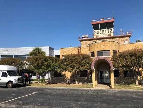 航空航天委员会 Receives Update on Stinson Municipal Airport